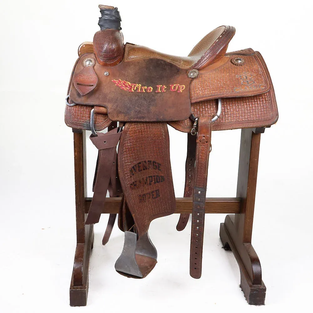 Scott Thomas Used 14.5in Trophy Box Stamp Team Roper - Image 2