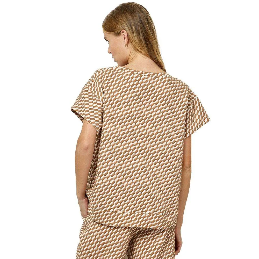See And Be Seen Women's Tan Textured Lounge Top - Image 2