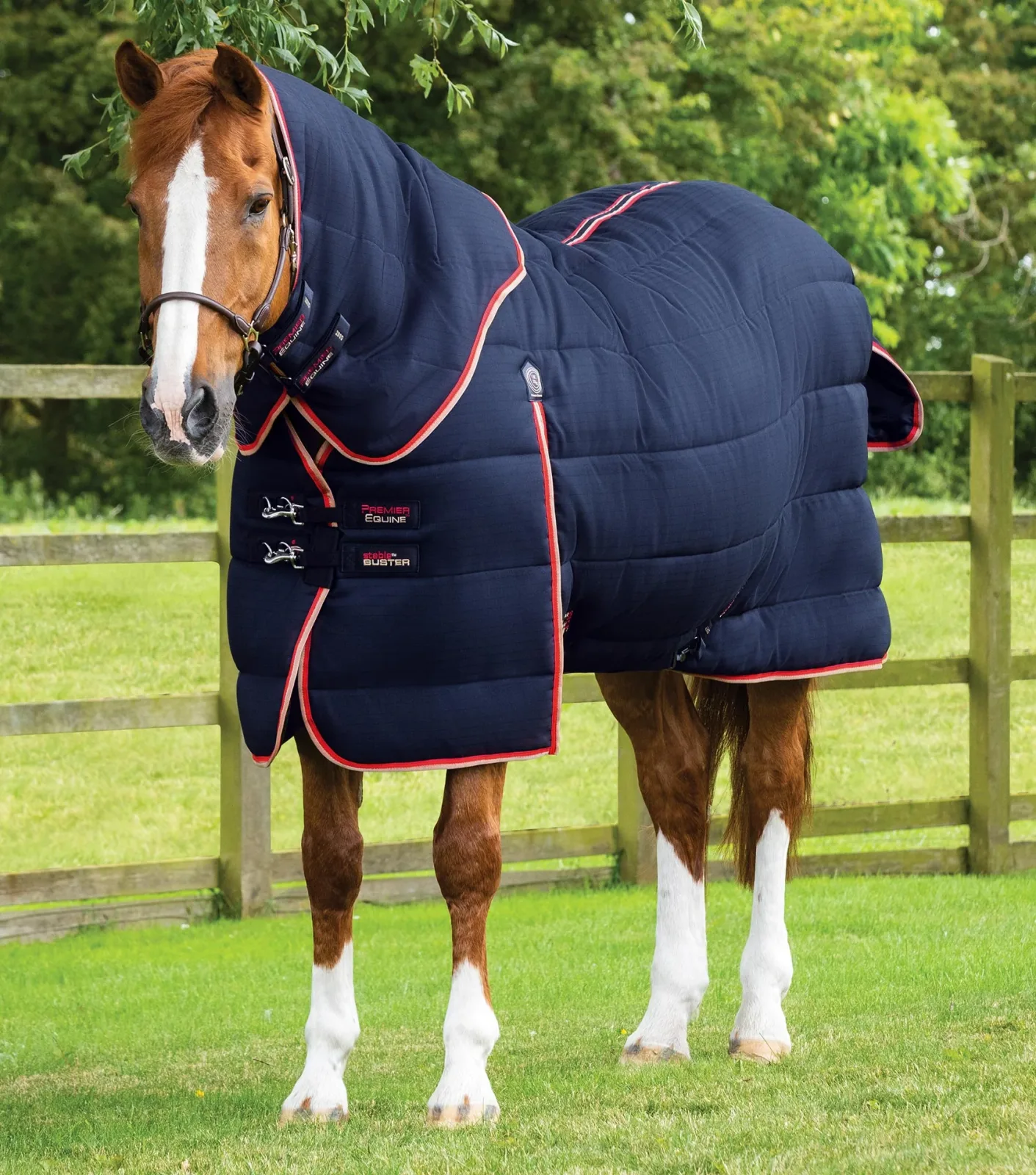 Stable Buster 450g Stable Rug with Neck Cover Navy