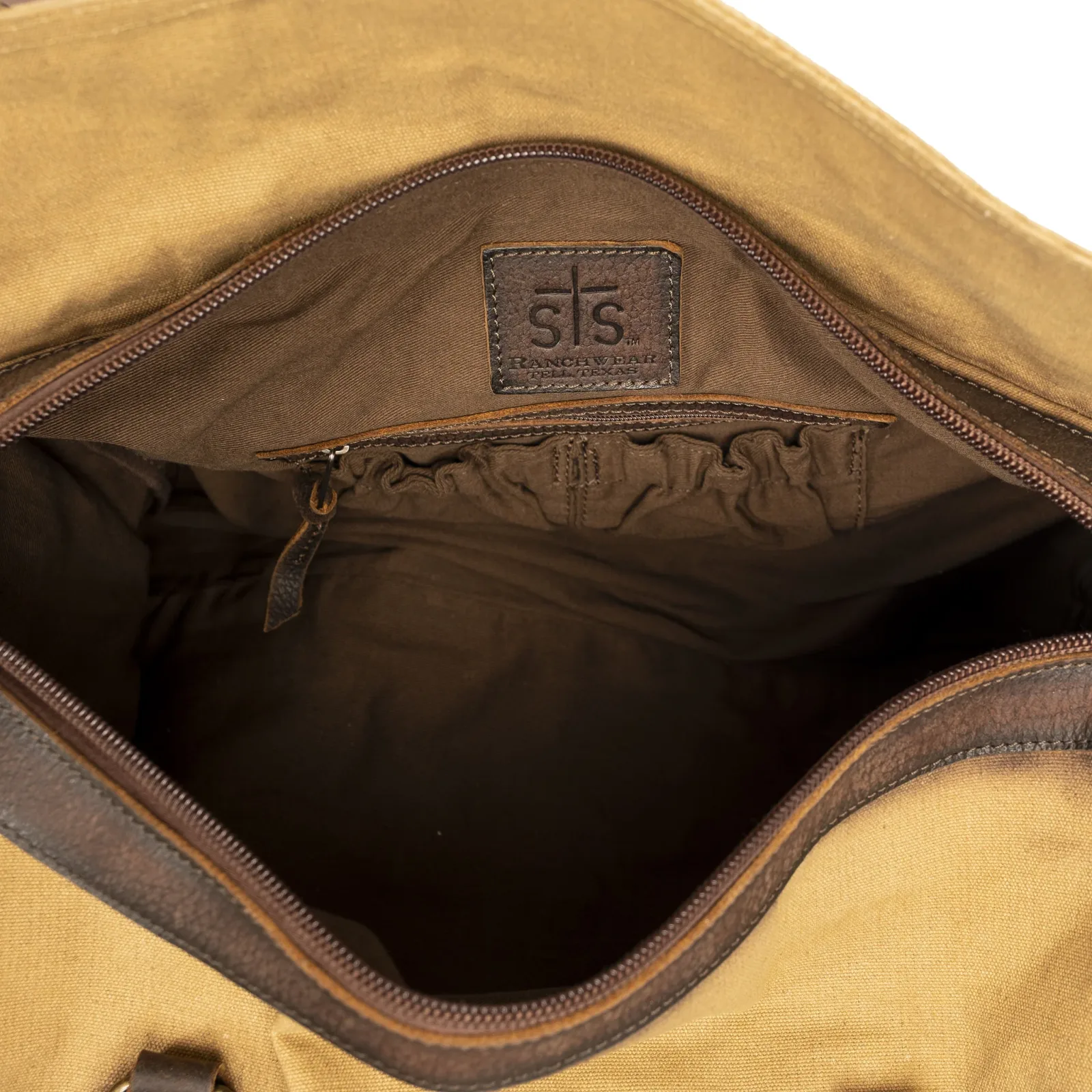 STS Ranchwear Buffalo Creek Small Duffle - Image 2