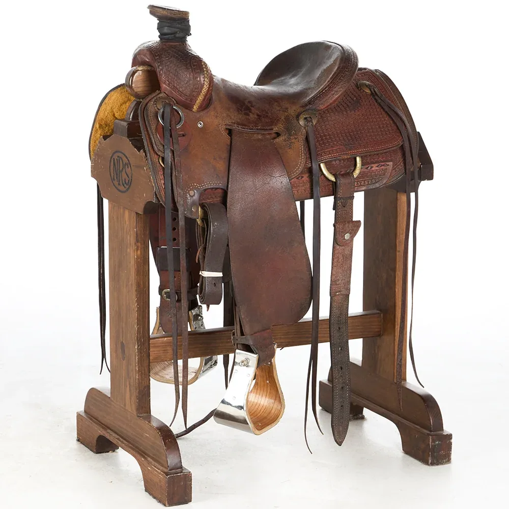 Teskey's Used 13.5in 1/2 Breed Seat Rig Ranch Roper