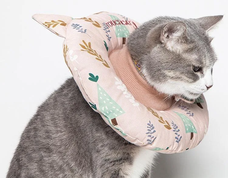 Touchcat ® 'Ringlet' Licking and Scratching Adjustable Pillow Cat Neck Protector - Image 2