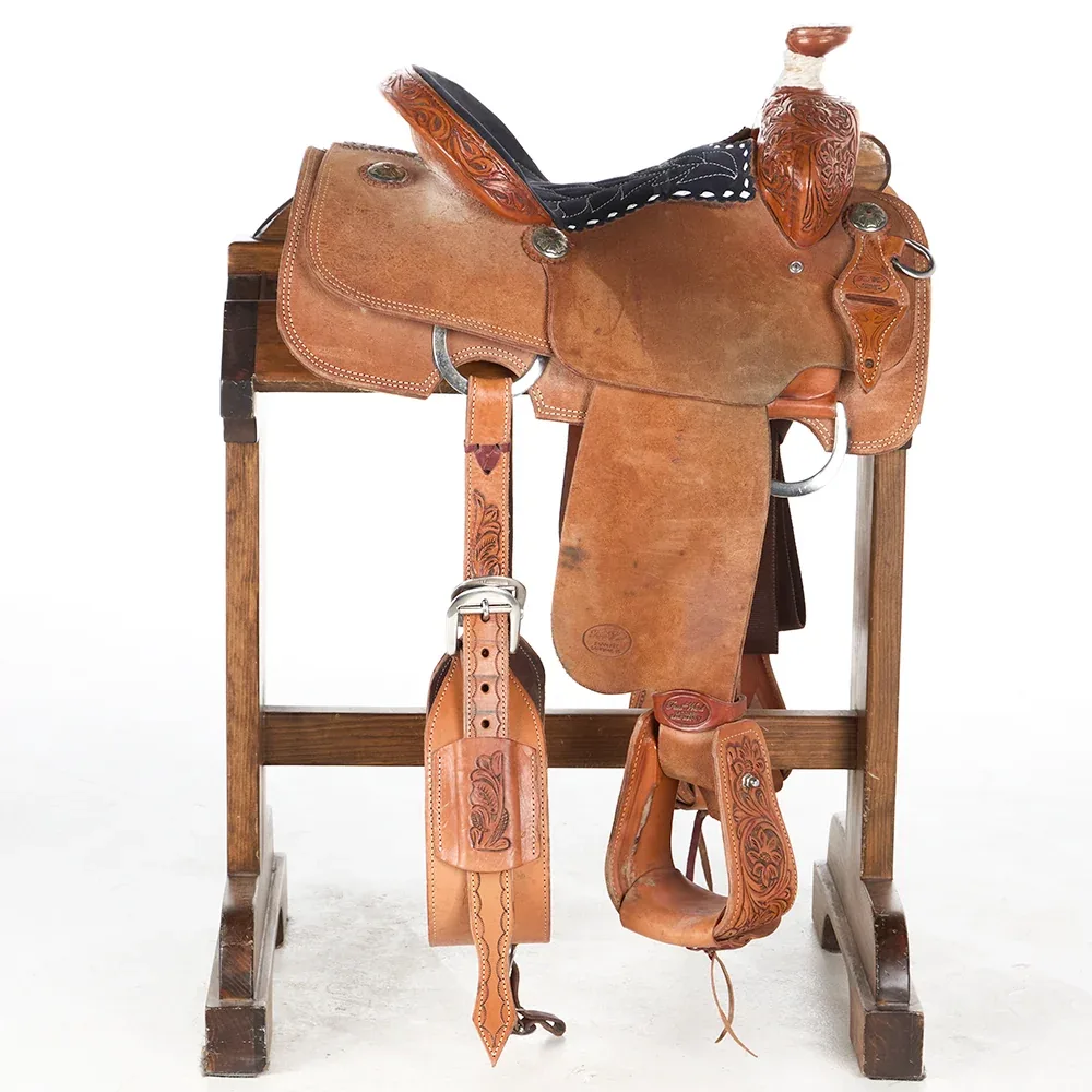 Trent Ward Used 13.5in 1/8 Breed Calf Roper - Image 2