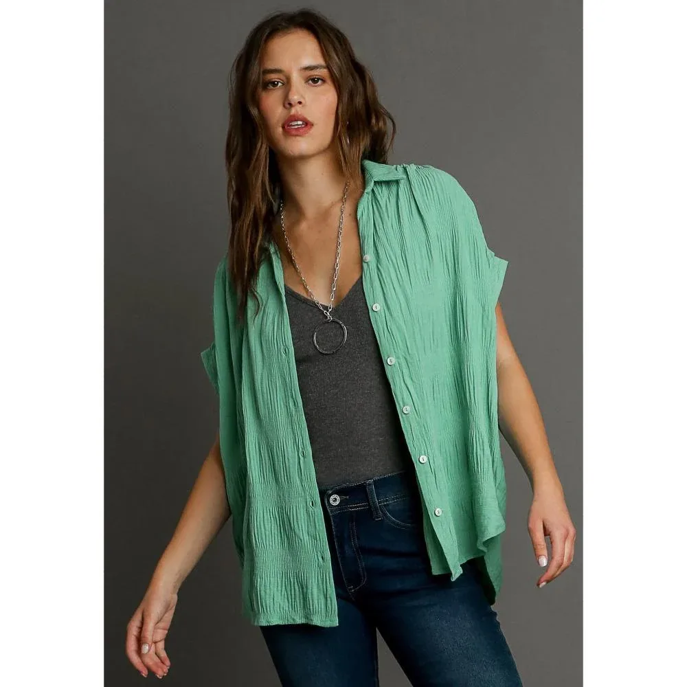Umgee Usa Inc. Women's Emerald Button Top