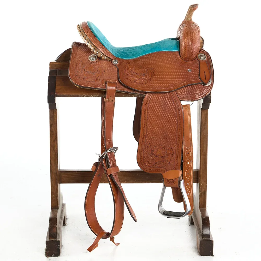 Used 16in Full Basket Stamp with Floral Barrel Saddle - Image 2