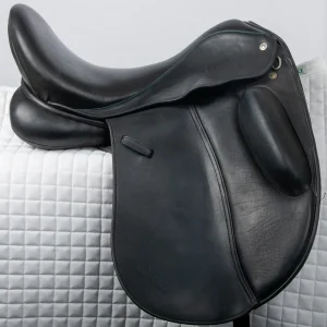 Used DS Classic Dressage Saddle