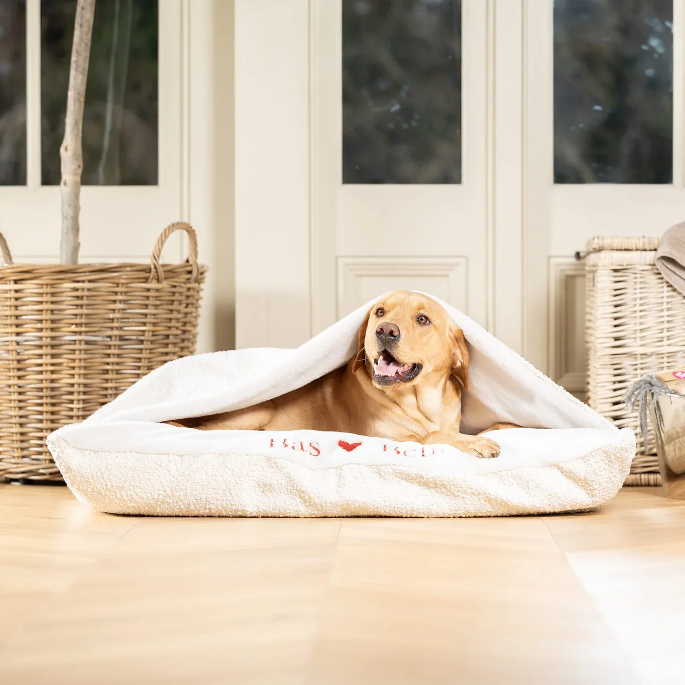 Valentines Edition Sleepy Burrows Bed With Removable Cover by Lords & Labradors - Image 2