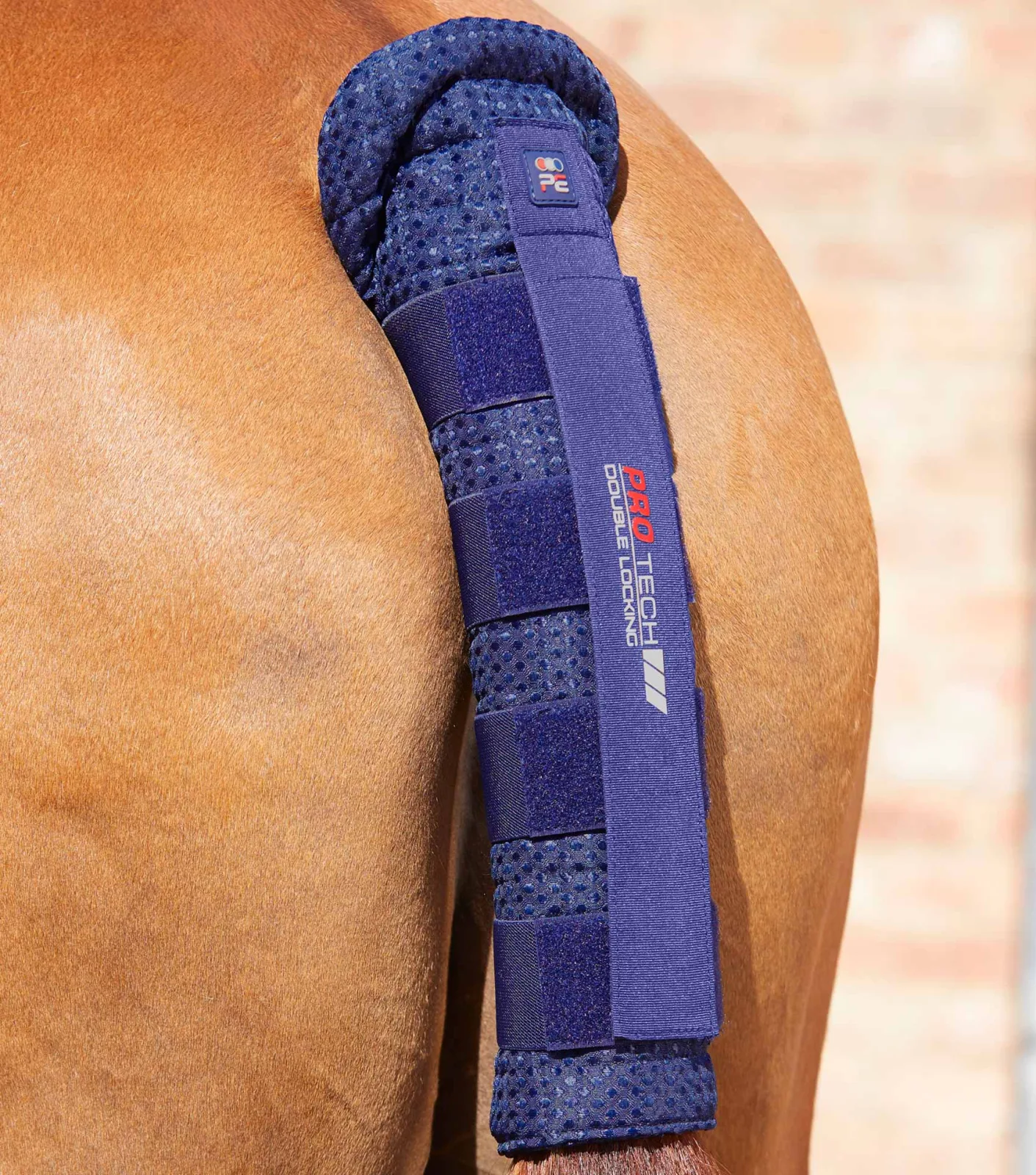 Waffle Quilted Double Locking Tail Guard Navy