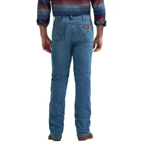 Wrangler Men's Retro Bowden Relaxed Jean