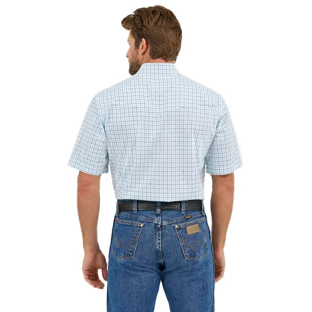 Wrangler Mens White/Blue Wrinkle Resistant Short Sleeve Shirt - Image 2