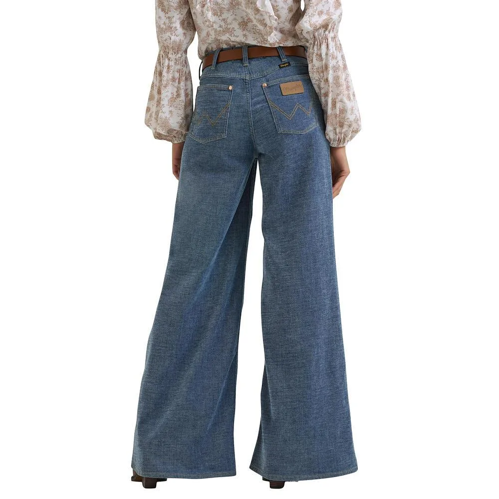Wrangler Women's Lainey Wilson Cheeky Wide Leg Jean